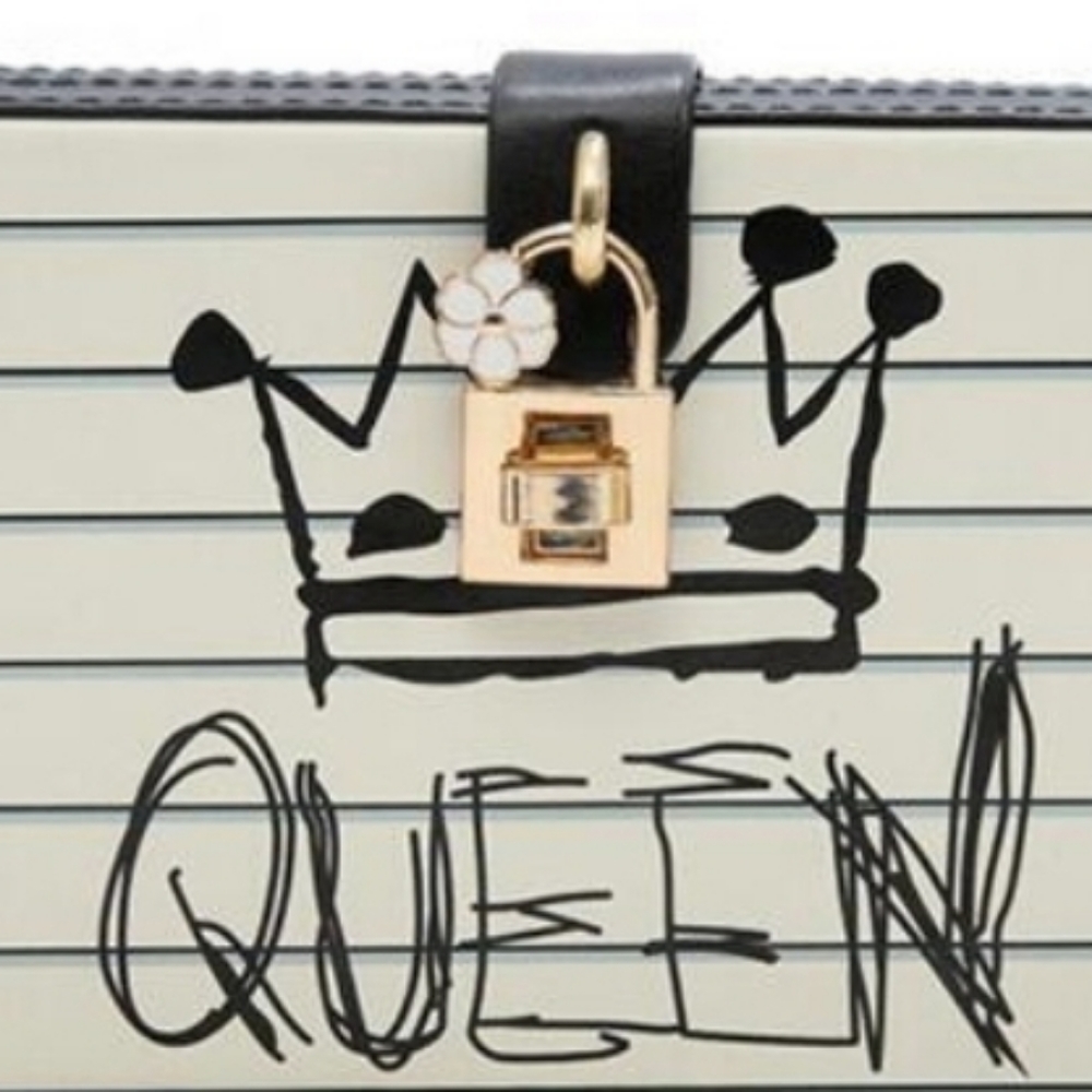 Handbag - Picture 2 of 2